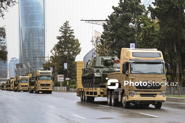 Zəfər Gününə həsr olunmuş hərbi parada hazırlıq məşqləri
