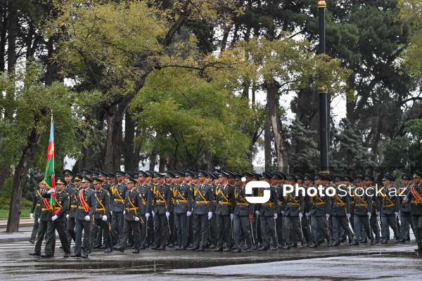 Zəfər Gününə həsr olunmuş hərbi parada hazırlıq məşqləri