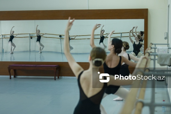 Bakı Xoreoqrafiya Akademiyasında tədris olunan zəriflik və ritmin birləşdiyi balet sənəti