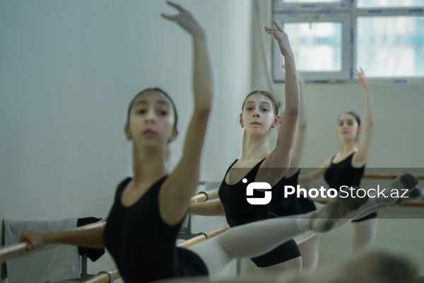 Bakı Xoreoqrafiya Akademiyasında tədris olunan zəriflik və ritmin birləşdiyi balet sənəti